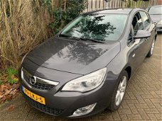 Opel Astra - 1.4 Turbo Edition