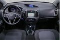 Hyundai i20 - 1.2i i-Deal 25dKM NL-Auto PDC Achter LMV Airco - 1 - Thumbnail
