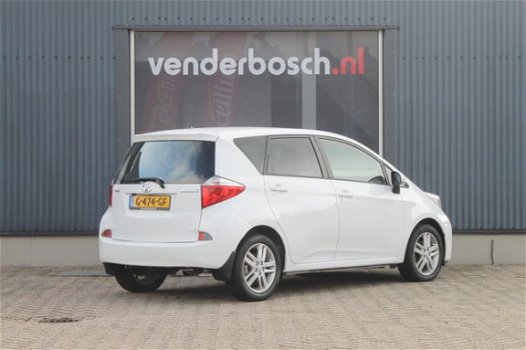 Toyota Verso S - 1.3 VVT-I Aspiration 99pk Aut. Navi Clima Camera - 1