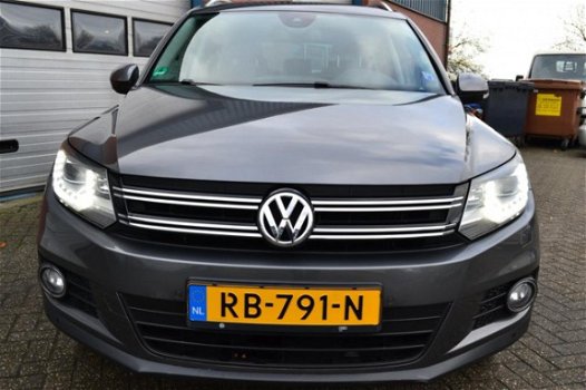 Volkswagen Tiguan - 2.0 TSI Sport&Style 4Motion - 1