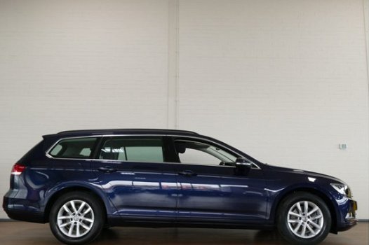 Volkswagen Passat Variant - 1.6 TDI Highline CLIMA / CRUISE / LMV / LDC / XENON / LED / NAVI - 1