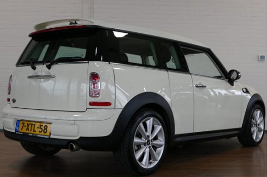 Mini Mini Clubman - 1.6 One Final Edition AIRCO / LMV / HALF LEER / NAVI / - 1