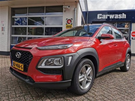 Hyundai Kona - 1.0 T-GDI Essence NL-Auto 1e Eig. Navi *Geen Afl.kosten - 1