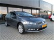 Volkswagen Passat Variant - 1.4 TSI Comfortl Ecc Navi 2011 - 1 - Thumbnail