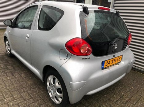 Toyota Aygo - 1.0-12V + AIRCO STUURBEKR.138.000KM N A P - 1