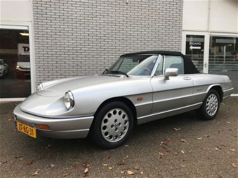 Alfa Romeo Spider - 2.0 *Zeer netjes - 1