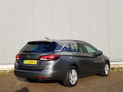 Opel Astra Sports Tourer - 1.4 Online Edition AGR 8