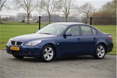 BMW 5-serie - 523i Executive 2005 Airco Navigatie