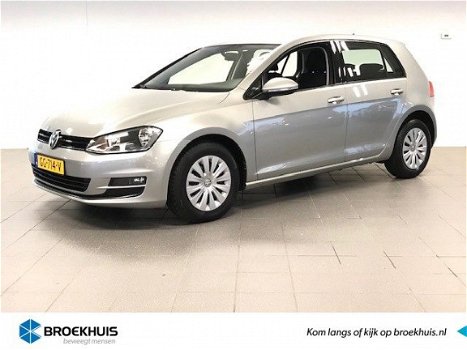 Volkswagen Golf - 1.2 TSI 86 PK Trendline | Navigatie | Airconditioning | 5 deurs - 1