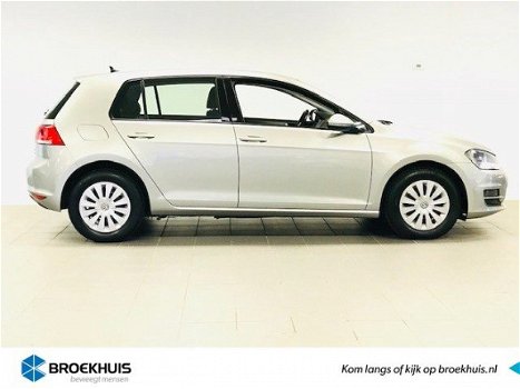 Volkswagen Golf - 1.2 TSI 86 PK Trendline | Navigatie | Airconditioning | 5 deurs - 1