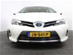 Toyota Auris - 1.8 Hybrid Executive Navi, 17 inch lm velgen - 1 - Thumbnail