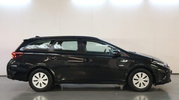 Toyota Auris - 1.3 VVT-i 99pk Now - 1