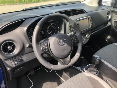 Toyota Yaris - 1.0 VVT-i Y20 Edition 5drs Navi | P.Cam - 1