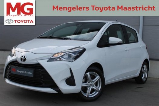 Toyota Yaris - 1.5 VVT-i Active Navi | Lichtmetaal - 1