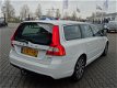 Volvo V70 - 1.6 D2 Nordic+ / Navi / ECC / Leer / Stoelverwarming - 1 - Thumbnail