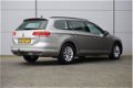 Volkswagen Passat Variant - 1.6 TDI 120pk Comfortline + Trekhaak + LED Koplampen - 1 - Thumbnail