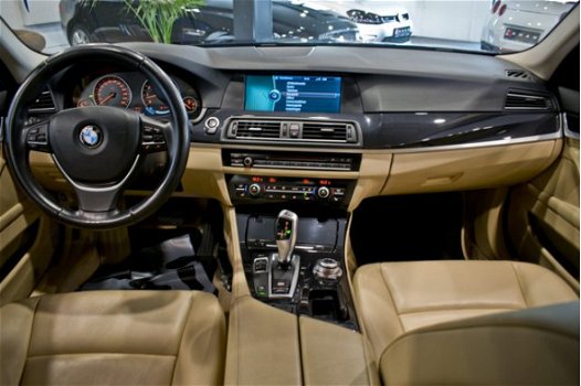 BMW 5-serie - 520i High Executive *EINDJAARSKNALLERS* | automaat | leder | navi | cruise | - 1