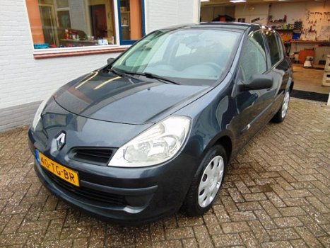 Renault Clio - 1.5 dCi Expression - 1