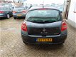 Renault Clio - 1.5 dCi Expression - 1 - Thumbnail