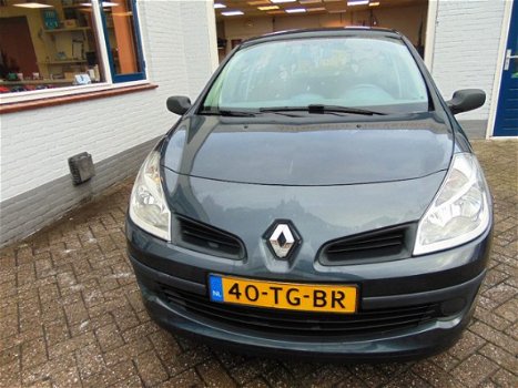 Renault Clio - 1.5 dCi Expression - 1