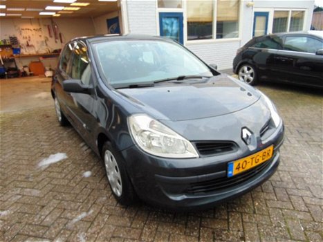 Renault Clio - 1.5 dCi Expression - 1