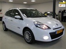 Renault Clio Estate - 1.5 dCi Authentique BJ012-NIEUWSTAAT