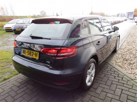 Audi A3 Sportback - 1.6 TDI Pro Line Xenon Gr Navi Airco Bluetooth Cruise PDC - 1