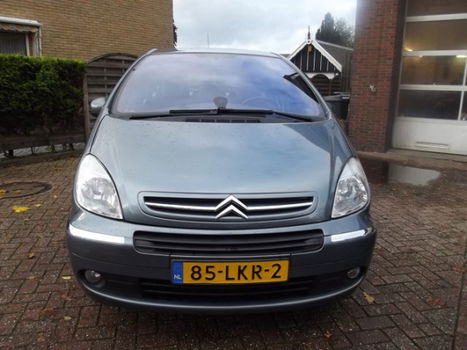 Citroën Xsara Picasso - 1.6i-16V Image - 1