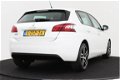 Peugeot 308 - 1.2 e-THP Blue Lease | Navigatie | Org NL | 18 inch - 1 - Thumbnail