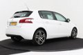 Peugeot 308 - 1.2 e-THP Blue Lease | Navigatie | Org NL | 18 inch - 1 - Thumbnail