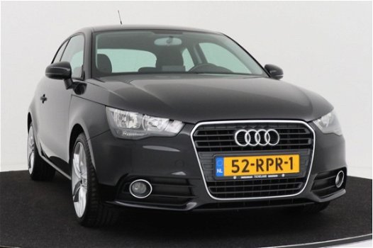 Audi A1 - 1.2 TFSI Attraction Pro Line Business | Navigatie | Org NL | Sportief - 1