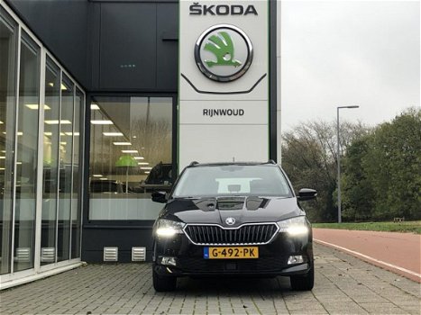 Skoda Fabia Combi - 1.0 TSI Business Edition Navigatie Lichtmetalen velgen Parkeersensoren DAB+ - 1