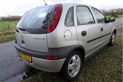 Opel Corsa - 1.4-16V Elegance zeer netjes Automaat Airco, navi - 1