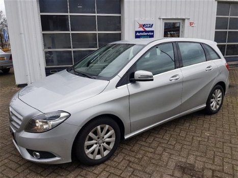 Mercedes-Benz B-klasse - 180 CDi Ambition Leder/Navi/vele opties - 1