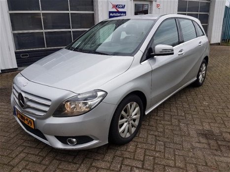 Mercedes-Benz B-klasse - 180 CDi Ambition Leder/Navi/vele opties - 1