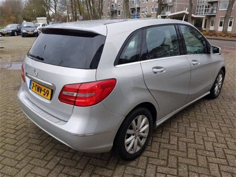 Mercedes-Benz B-klasse - 180 CDi Ambition Leder/Navi/vele opties - 1