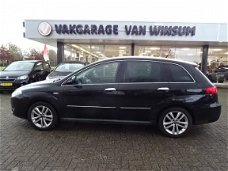 Fiat Croma - 2.2 16V Corporate Premium Trekhaak navi Xenon Automaat