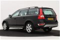 Volvo XC70 - 2.0 D3 Limited Edition | Aut | Leder | Navigatie | Trekhaak | Xenon - 1 - Thumbnail