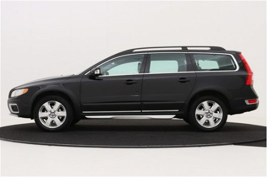 Volvo XC70 - 2.0 D3 Limited Edition | Aut | Leder | Navigatie | Trekhaak | Xenon - 1