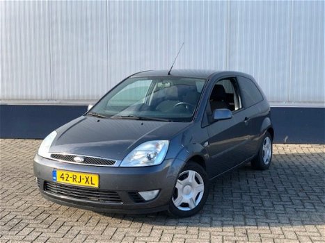 Ford Fiesta - 1.3 8V 3DR FUTURA - 1