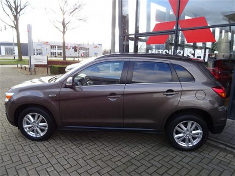 Mitsubishi ASX - 1.6 Intense PANORAMADAK CRUISE CONTROL CLIMATE CONTROL DEALER ONDERHOUDEN - 1