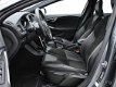 Volvo V40 - D2 120pk Business Sport - 1 - Thumbnail