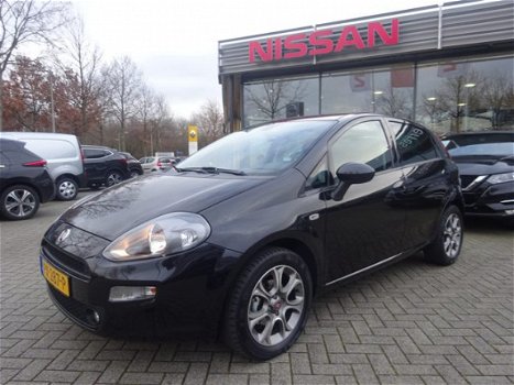 Fiat Punto Evo - 0.9 TwinAir Sempre ZO GOED ALS NIEUWE PUNTO SEMPRE, SLECHTS 15000 KM GEREDEN, DERHA - 1