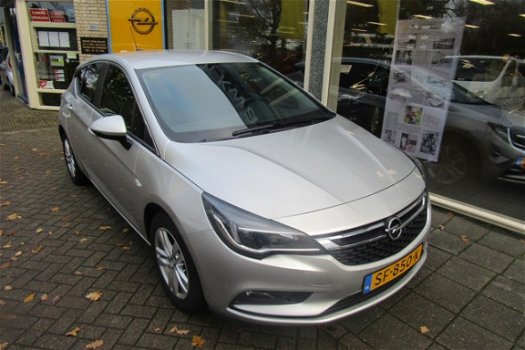 Opel Astra - 1.4 Turbo ECC / L.M. / BLUETOOTH / TREKH - 1