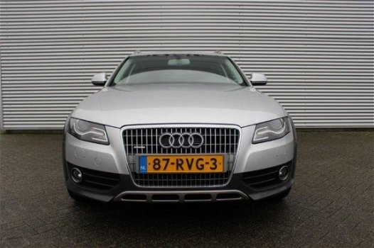 Audi A4 Allroad - 2.0 TFSI Panorama/Navi/ProLine - 1