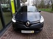 Renault Clio Estate - TCe 90 pk Intens (Navigatiesysteem) (Parkeersensoren) - 1 - Thumbnail