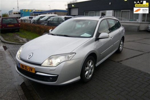 Renault Laguna Estate - 2.0 dCi Dynamique Automaat AIRCO /ECC HALF LEDEREN BEKLEDING NETTE AUTO - 1