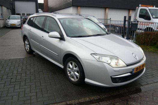 Renault Laguna Estate - 2.0 dCi Dynamique Automaat AIRCO /ECC HALF LEDEREN BEKLEDING NETTE AUTO - 1