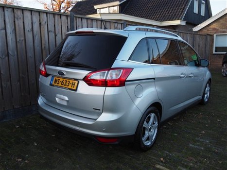 Ford Grand C-Max - 1.6 EcoBoost 150pk Navigatie Bluetooth Parkeersensoren Camera achter Cruise contr - 1