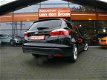 Ford Focus Wagon - 1.6 EcoBoost Titanium 150Pk Airco Pdc V+A Stoelverwarming Chroom Pakket Dakrails - 1 - Thumbnail